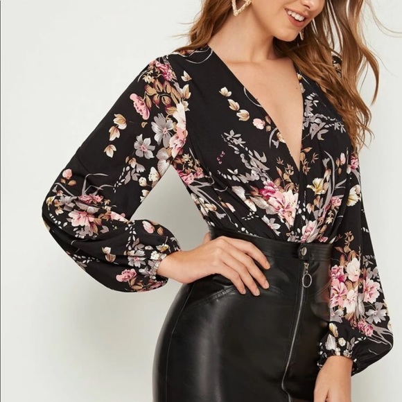 Floral print V neck bodysuit LAST FEW - Picture 5 of 5